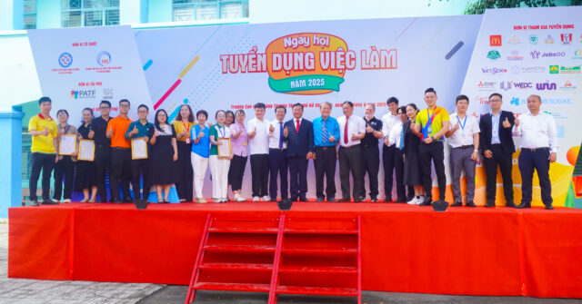 Ngày hội tuyển dụng việc làm 2025 thành công rực rỡ – Cơ hội nghề nghiệp rộng mở cho sinh viên HITC