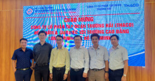 Ch&agrave;o mừng C&ocirc;ng ty Cổ phần Tập đo&agrave;n Trường Hải (THACO) đến thăm v&agrave; l&agrave;m việc tại Trường Cao đẳng C&ocirc;ng Thương TP.HCM